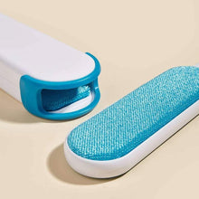 Cargar imagen en el visor de la galería, Cepillo quitapelos Magic - Gatufy