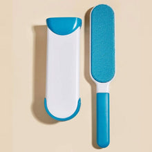 Cargar imagen en el visor de la galería, Cepillo quitapelos Magic - Gatufy