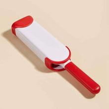 Cargar imagen en el visor de la galería, Cepillo quitapelos Magic - Gatufy