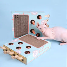 Cargar imagen en el visor de la galería, Juguete '¡Atrapa al ratón!' con rascador para gatos - Gatufy