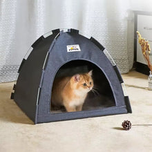 Cargar imagen en el visor de la galería, Cama en forma de campaña Family para gatos
