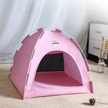 Cargar imagen en el visor de la galería, Cama en forma de campaña Family para gatos
