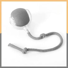 Cargar imagen en el visor de la galería, Jugete pelota inteligente ChaseBall para gatos
