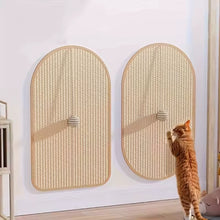 Cargar imagen en el visor de la galería, Rascador para suelo o pared con pelota incorporada Rustimet para gatos
