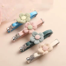 Cargar imagen en el visor de la galería, Collar Sweet flower para gatos - Gatufy
