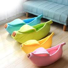 Cargar imagen en el visor de la galería, Cama Banana Sleep para gatos - Gatufy
