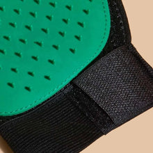 Cargar imagen en el visor de la galería, Guante masajeador quitapelo para gatos - Gatufy
